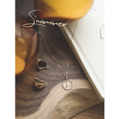 人气翻单 苹果 生活家 时髦复古双面浮雕感10K金金币锁骨链项链