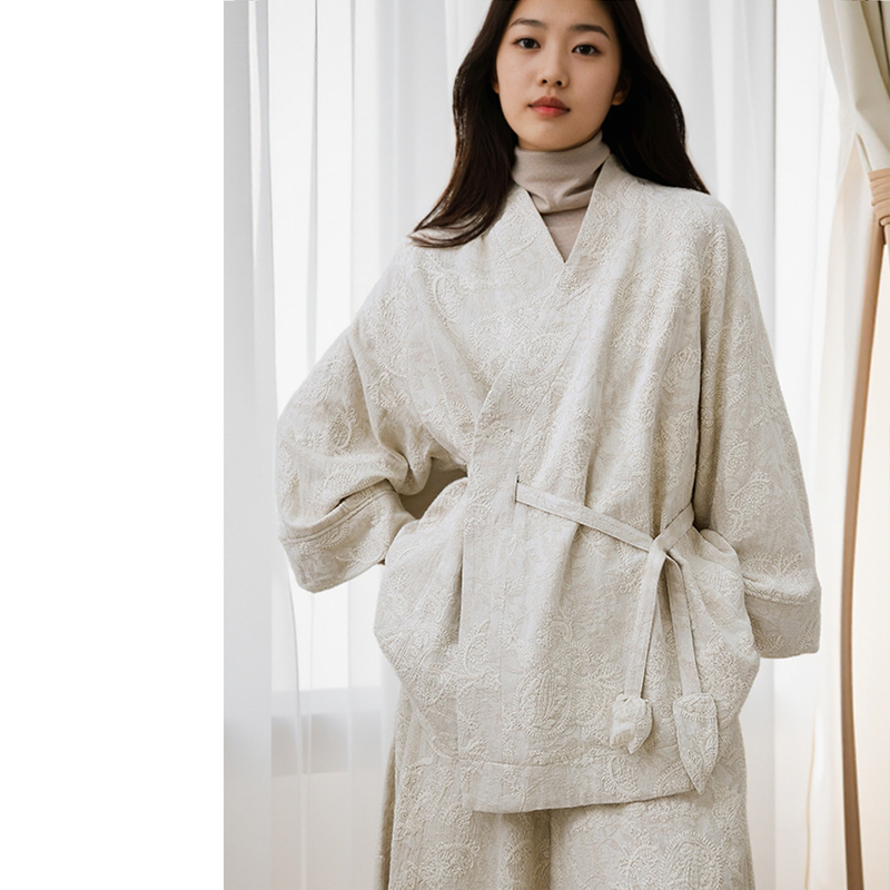 松驰感新中式棉麻绣花风衣外套