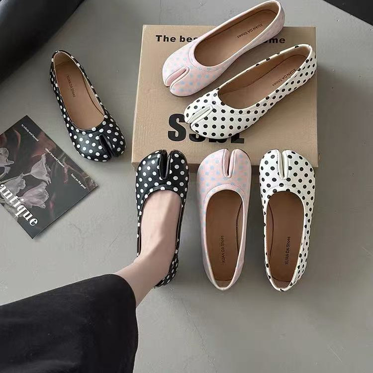 甜美风波点分趾平底鞋女款2026百搭少女感浅口单鞋春季新款一脚蹬,女鞋,玛丽珍鞋,淘宝优惠券,粉丝福利购,淘宝优惠卷