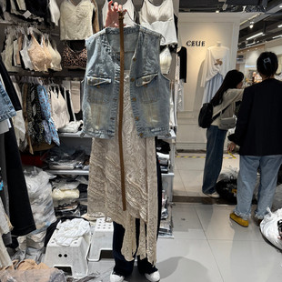 欧洲站2026夏季新款时尚牛仔风马甲蕾丝吊带裙套装女款显瘦连衣裙