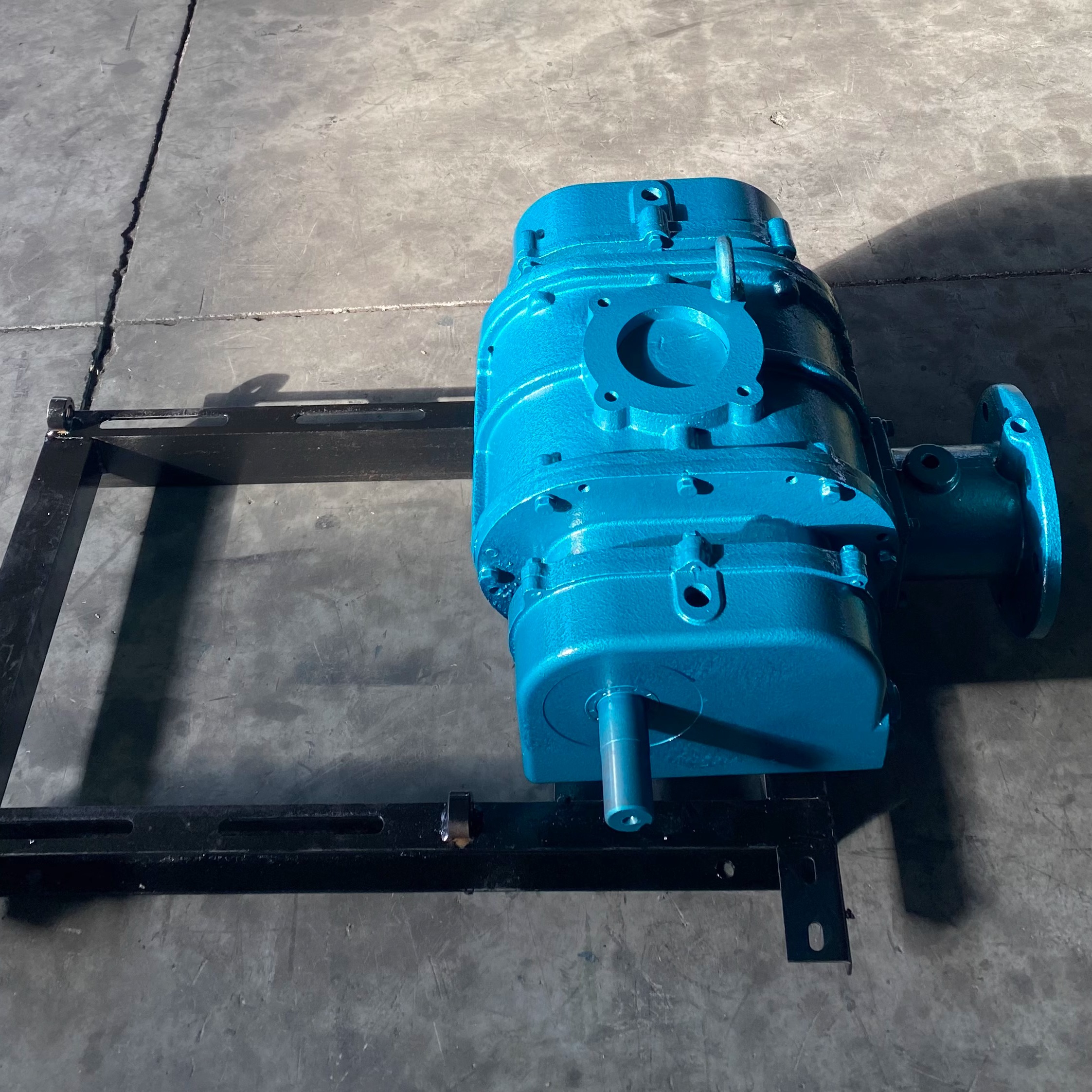 FWSR--150型三叶罗茨鼓风机1620r