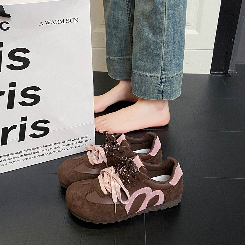 女款轻便钢头劳保鞋超轻软底