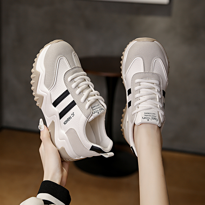 女款新款钢包头劳保鞋防砸轻便