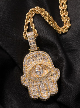 新款复古法蒂玛之手hiphop潮人吊坠轻奢满钻马眼手掌男女项链