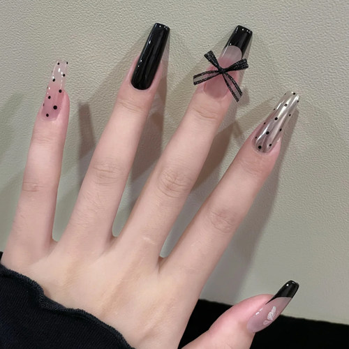 黑色法式蝴蝶结波点纯手工穿戴甲