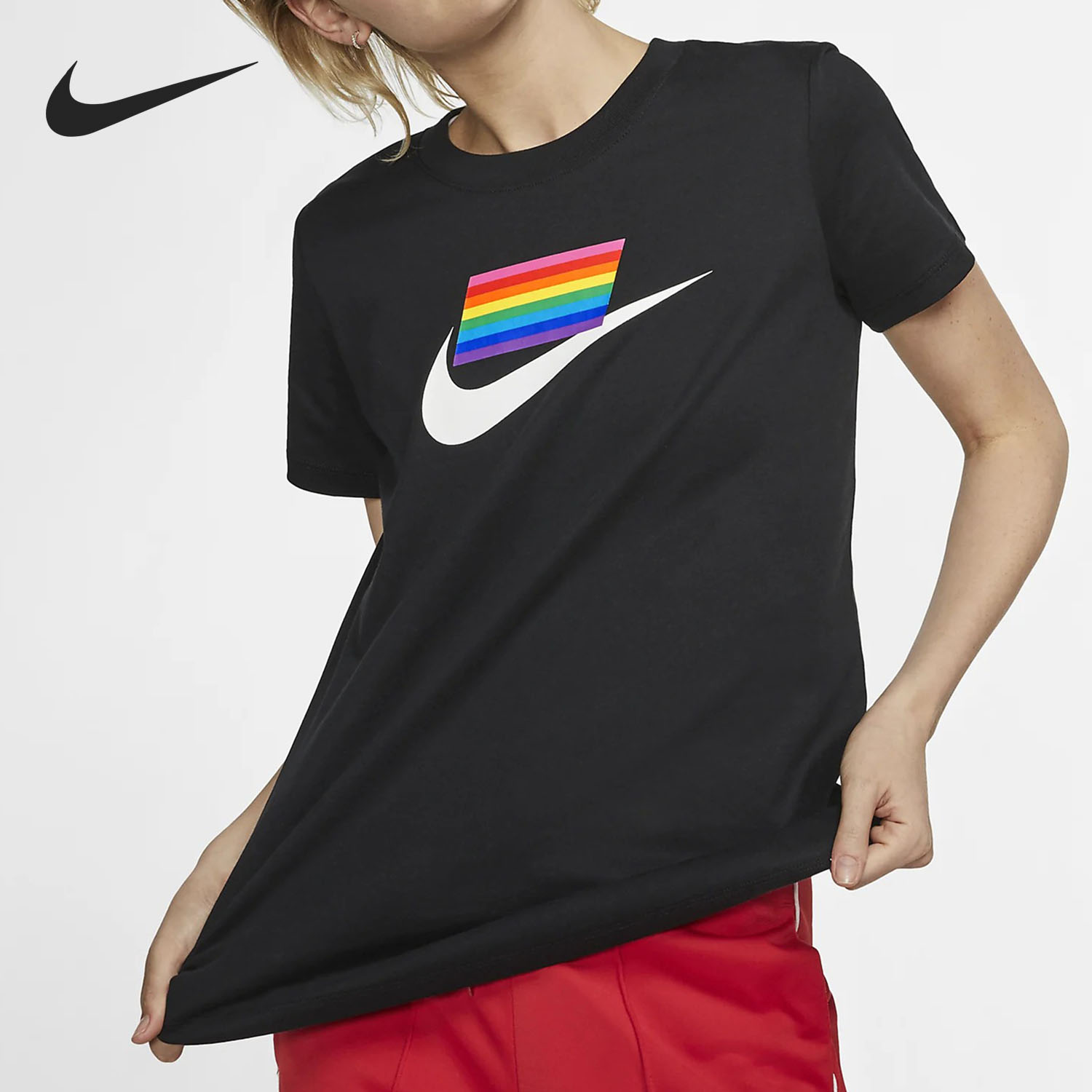 耐克正品女子运动恤清仓特价