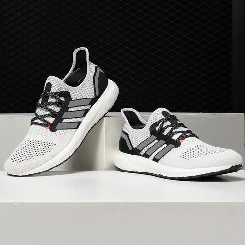 Adidas/阿迪达斯跑步鞋