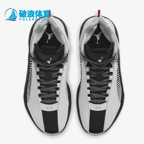 耐克大童缓震运动篮球鞋