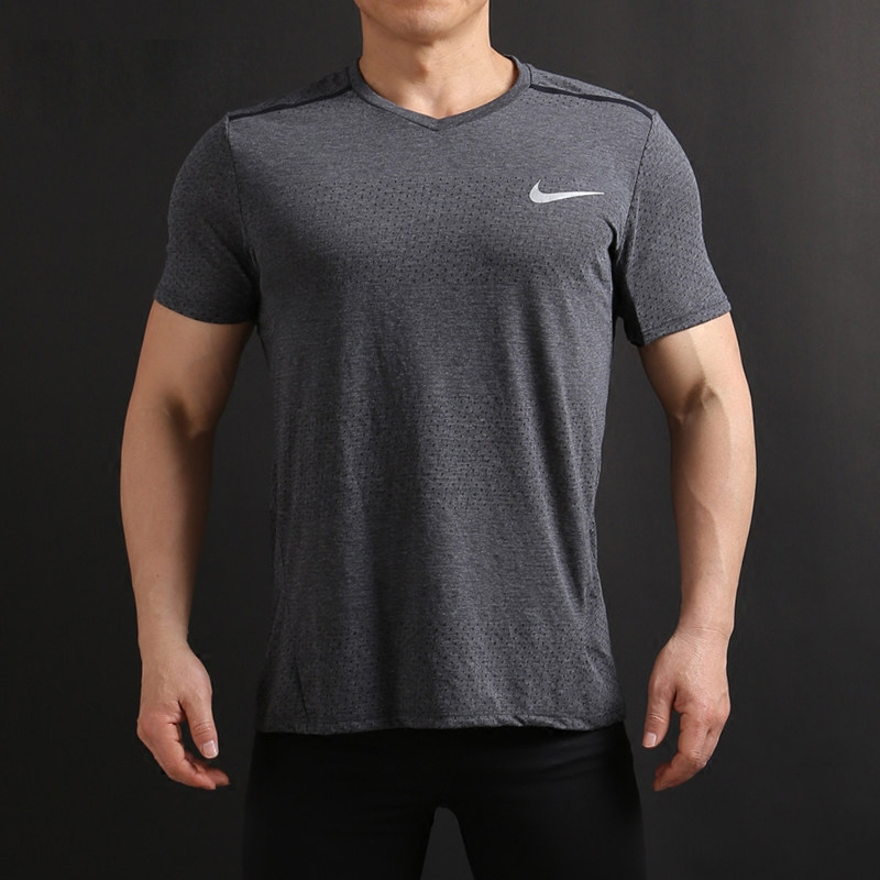 Nike/耐克正品春夏男子新款训练速干透气运动宽松短袖T恤 833137