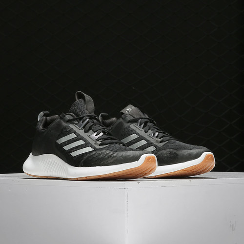 Adidas/阿迪达斯正品女鞋19透气
