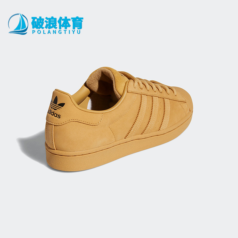 阿迪达斯运动休闲板鞋