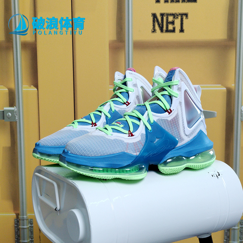 耐克运动男时尚训练气垫运动鞋