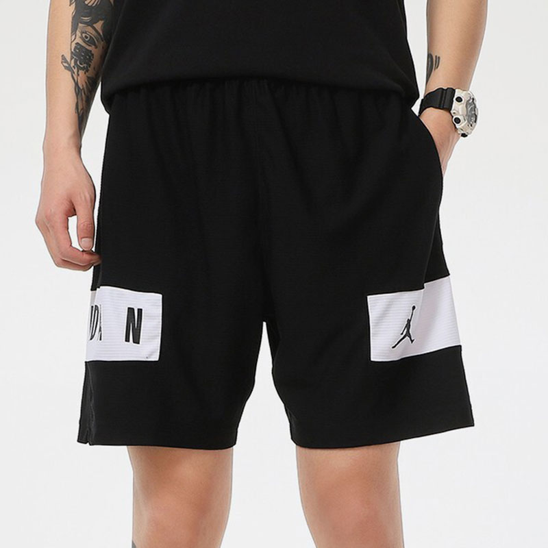 耐克年新款夏季男子休闲运动短裤