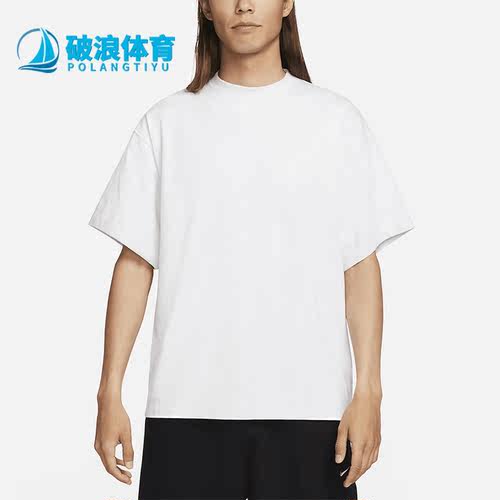 耐克运动男子训练圆领透气短袖