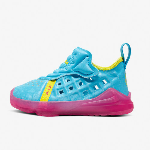 耐克LEBRONXVII儿童运动休闲鞋