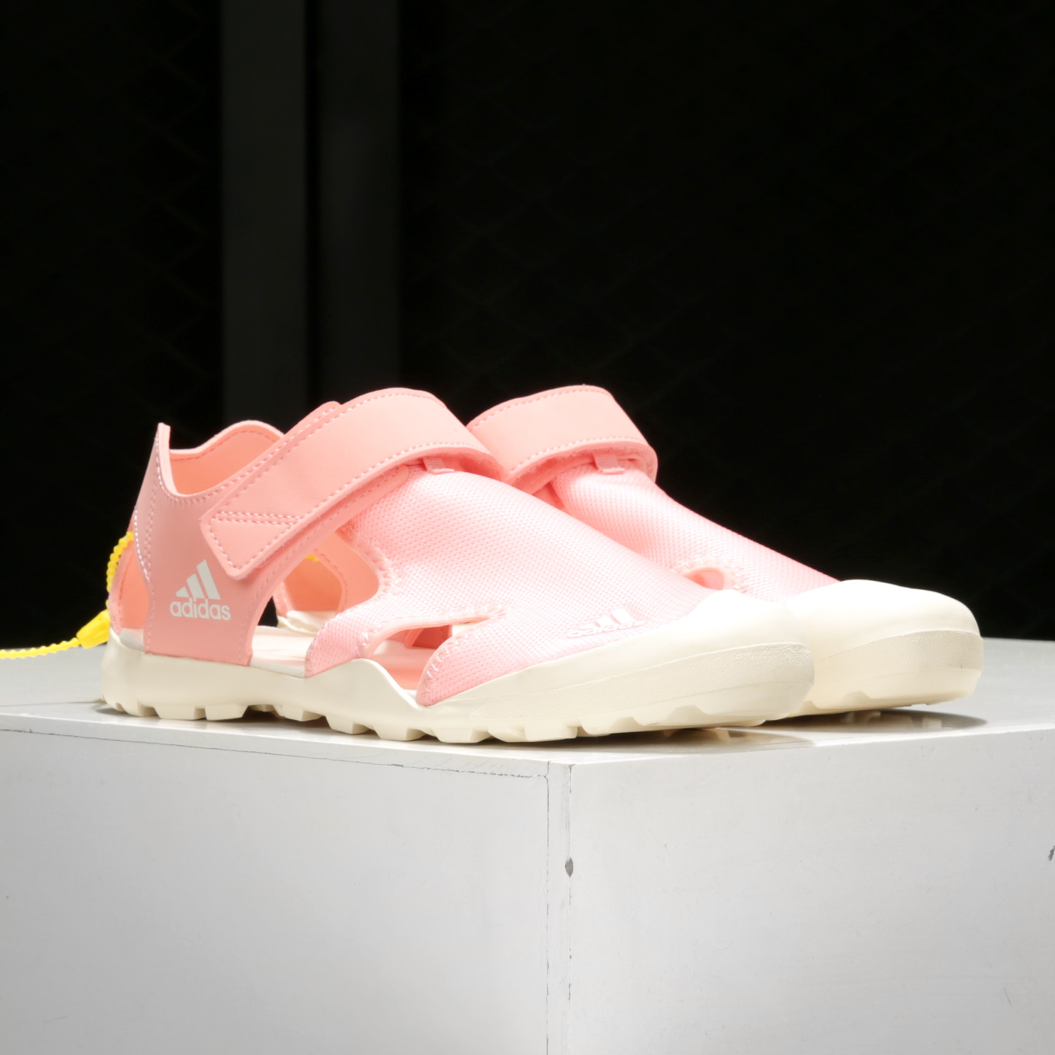 Adidas/阿迪达斯大童凉鞋