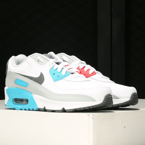 耐克AIRMAX女子跑步鞋