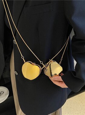 小众链条迷你包女2023新款潮流网红方盒包斜挎零钱口红包晚宴女包