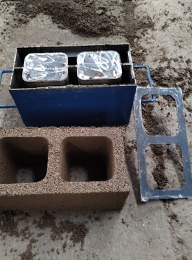 39x19x19空心砖模具生产，纯手工空心砖模具定制，家用砌围墙