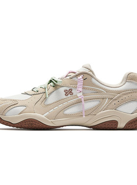 ANTA/安踏冬季新款女子专属可丽OUTDOOR时尚休闲运动鞋122628885