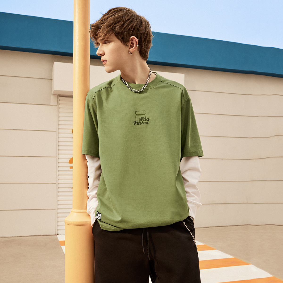 斐乐男子潮流运动宽松短袖T恤衫
