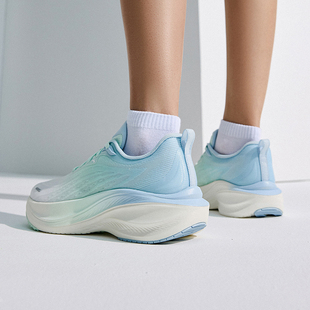 ANTA/安踏秋季新款叶子PG7轻盈透气女户外时尚运动跑鞋122525535