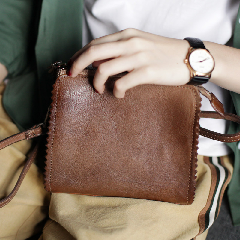 Original design personality ins Ultra-fire Small square package Retro Soft leather The single shoulder bag Messenger Small bag manual genuine leather Female bagin the Leather/Lady bags/Men's bag, 女士包袋新, 小方包 category - from Buy2taobao.com to provide professional Taobao agent buy service