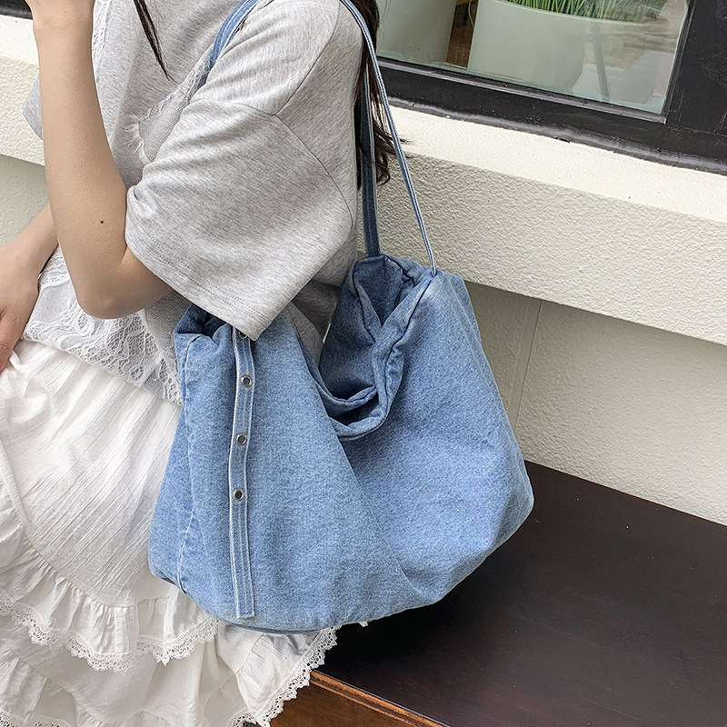 黛慕鸟2025新款时尚百搭夏季帆布牛仔单肩斜挎包大容量女包通勤包,箱包皮具/热销女包/男包,托特包,淘宝优惠券,粉丝福利购,淘宝优惠卷