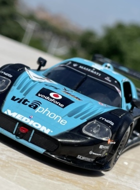 1:43玛莎拉蒂MC12耐力赛车 合金汽车模型收藏