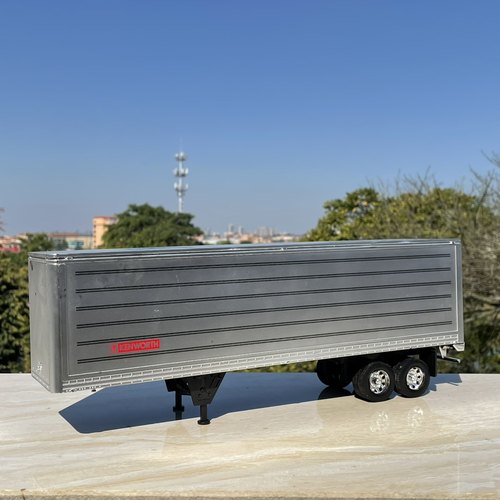 缺后门 漆面有划痕掉漆1:32牵引车拖挂车厢 汽车模型改装配件