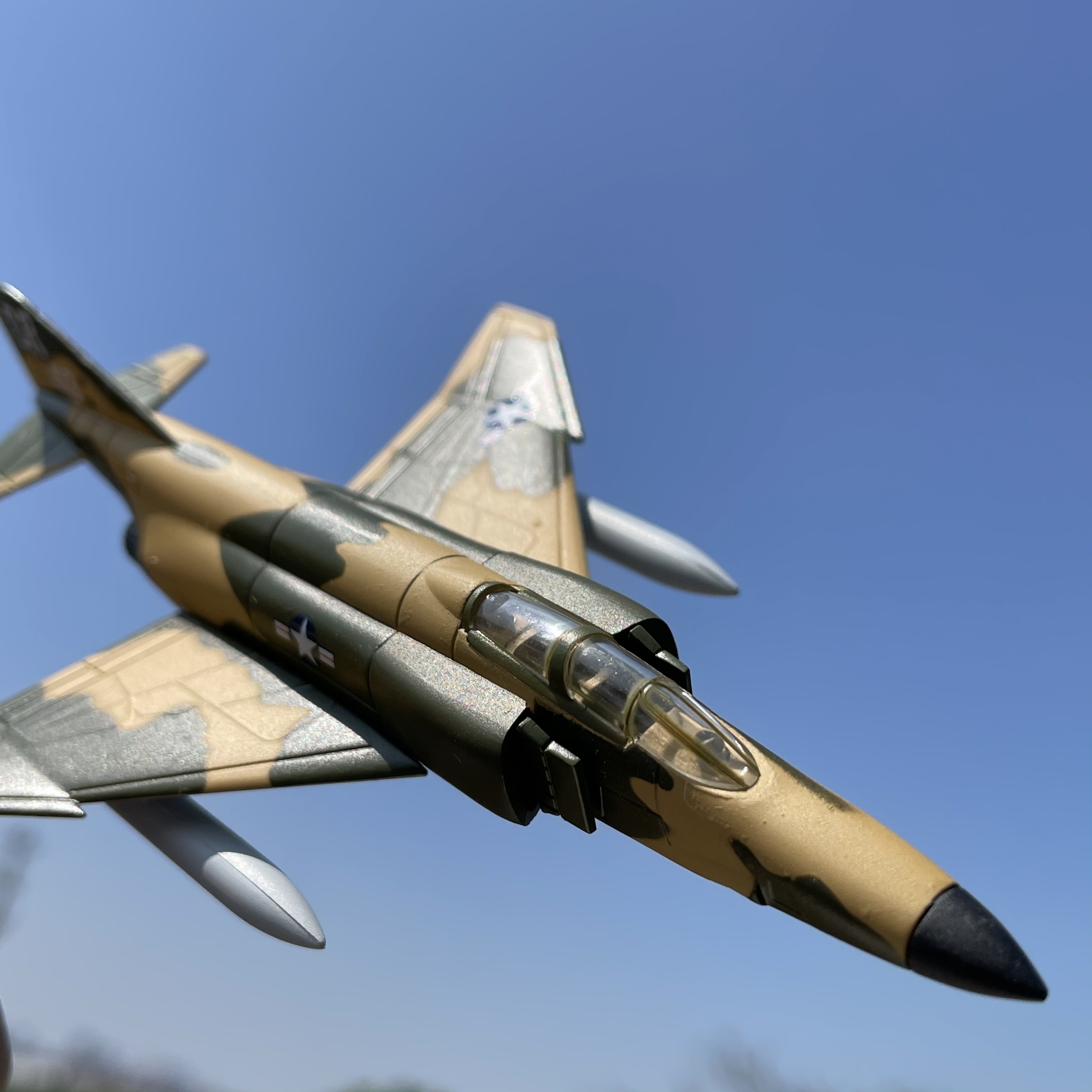 1:145美国空军F4鬼怪战斗机 合金飞机模型 军事航空模型收藏摆件