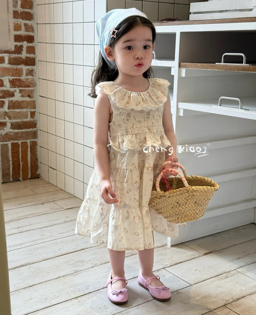 橙小七女童连衣裙2025夏韩版卡通印花棉布裙无袖花边领背心裙5395