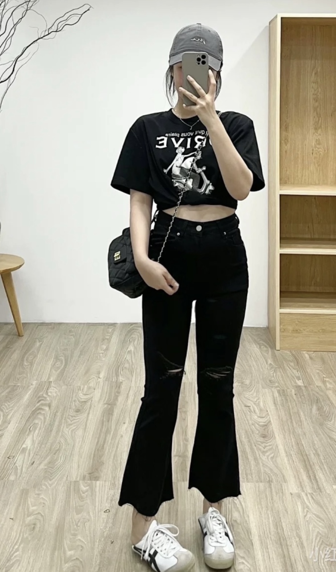 欧美风TB女士破洞弹力休闲显瘦秋冬微喇九分裤主标剪洞介意慎拍