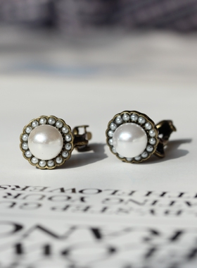 美式做旧复古赫本风合金白色珍珠质感无痛百搭通勤小耳夹