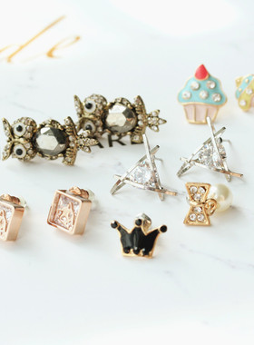 韩版重工猫头鹰粉蓝色冰淇淋不对称蝴蝶结骨头几何十字型锆石耳钉