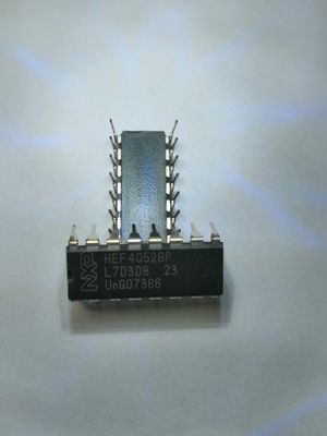 模拟电子开关切换器 HEF4052BP HEF4052BT DIP SOP 全新原厂原装