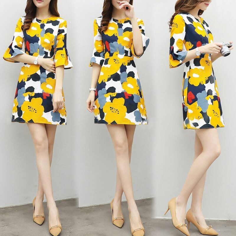 2020 new style women's clothing Korean version fashionable and versatile, thin and fresh Printed Dress A-line skirt female trend