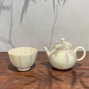 中式 功夫茶具 冰台釉素色小梨壶 一壶一杯 惊蛰 泡茶壶 海棠茶杯