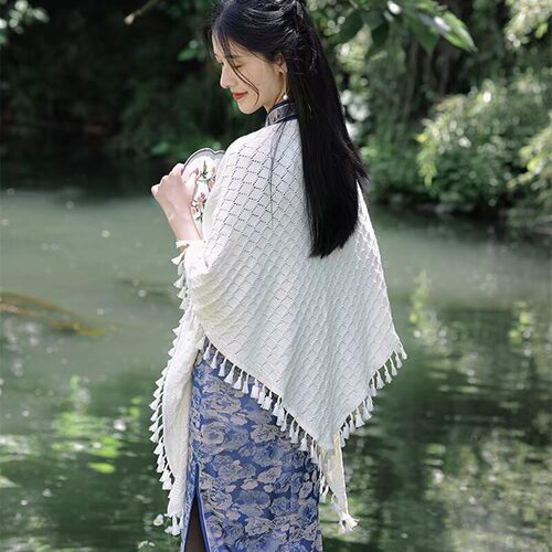 文艺小清新古风流苏针织披肩女春秋复古旗袍外搭空调房保暖披风