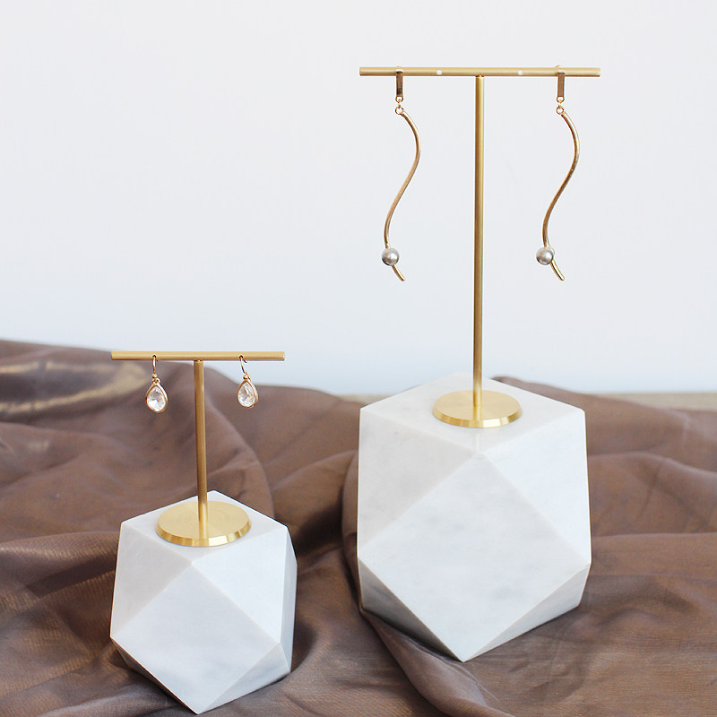 耳环架女家用梳妆台立式创意摆件拍摄道具陈列珠宝耳钉饰品首饰架