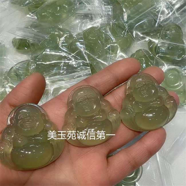 天然辽宁岫玉冰透笑佛挂件高冰种飘花弥勒佛吊坠玉石颈饰一个价