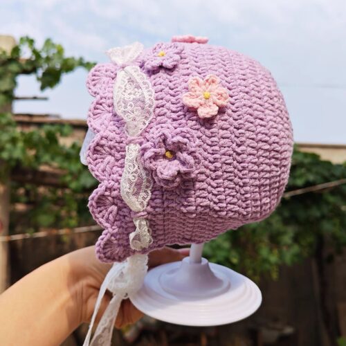 成品浪漫紫色花朵婴儿鞋帽钩针