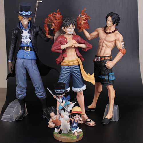 日正版海贼王路飞艾斯超大手办