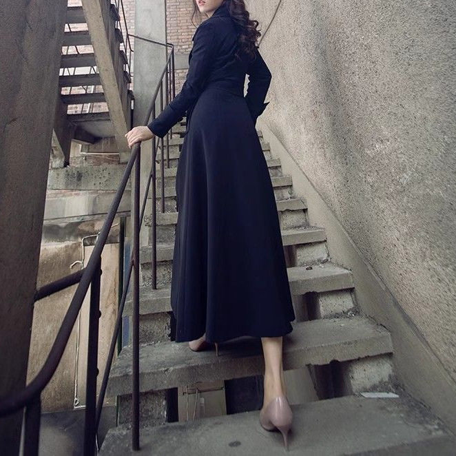超长过膝风衣女2026春秋季新款气质修身长款显瘦系带收腰大码外套