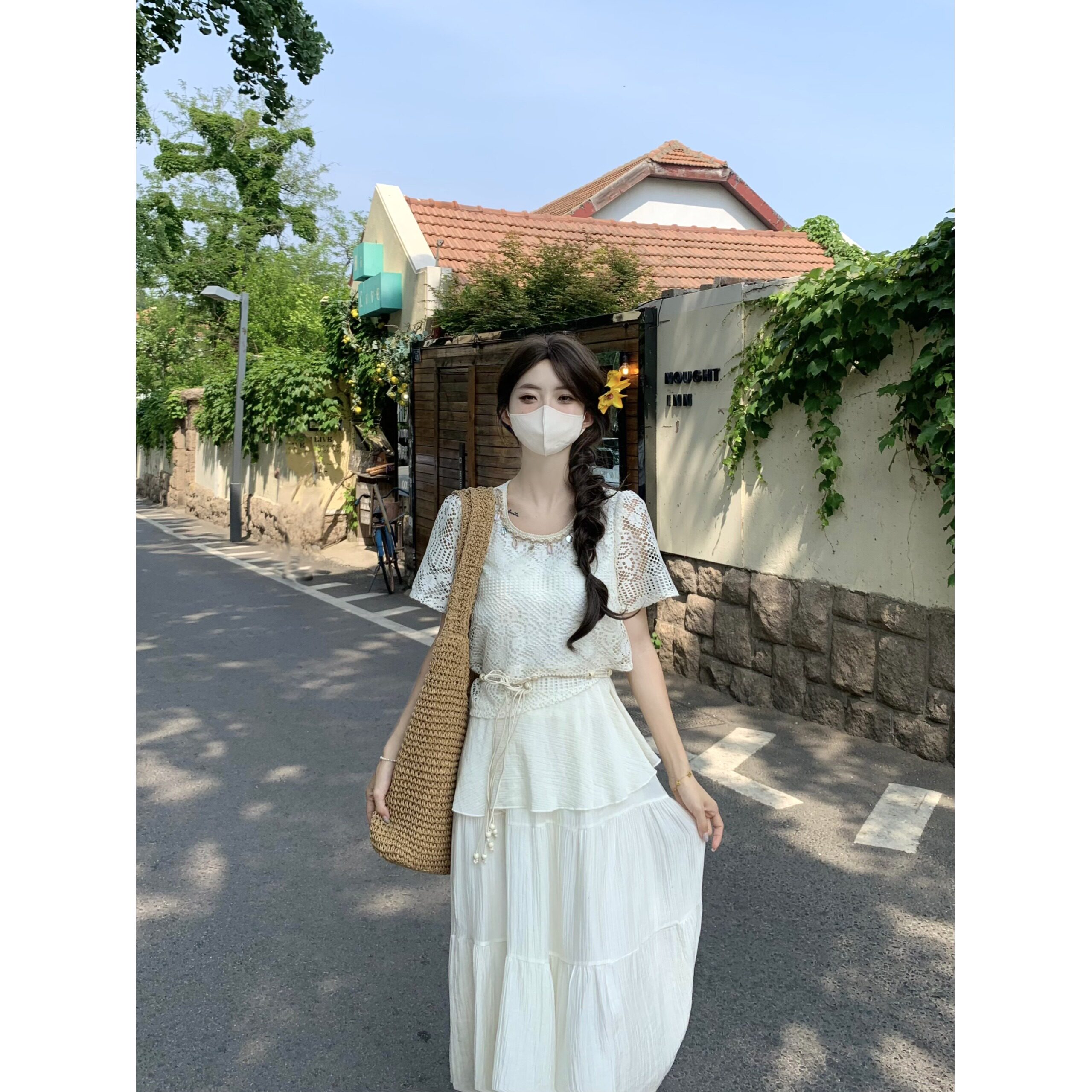 2026法式镂空针织罩衫女夏季波西米亚宽松上衣配蛋糕半身裙两件套