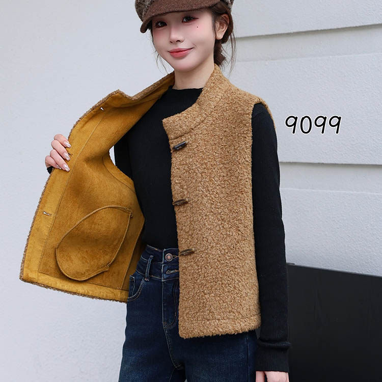 羊羔毛马甲女秋冬新款无袖保暖外套时尚百搭显瘦纽扣装饰纯色显瘦,女装/女士精品,短外套,淘宝优惠券,粉丝福利购,淘宝优惠卷