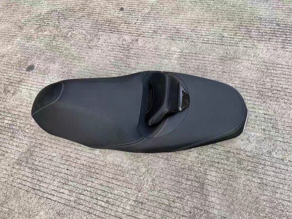 通用于kpv150本田pcx光阳三阳uhr摩托车腰靠靠背改装配件司机靠背