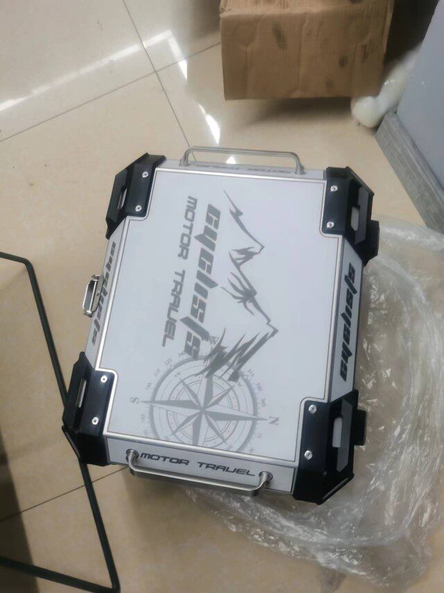 摩托车铝合金尾箱dl250踏板裂行uy kpv150通用大号后备箱45l快拆