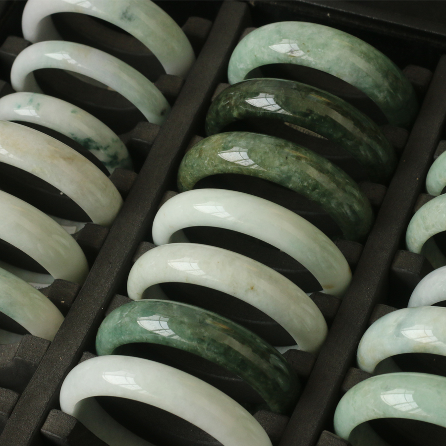 缅甸玉手镯豆种糯种油绿玉镯 天然A货女款玉石手镯送质检证书