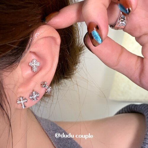 十字架耳骨钉钛钢养耳洞免摘耳扣